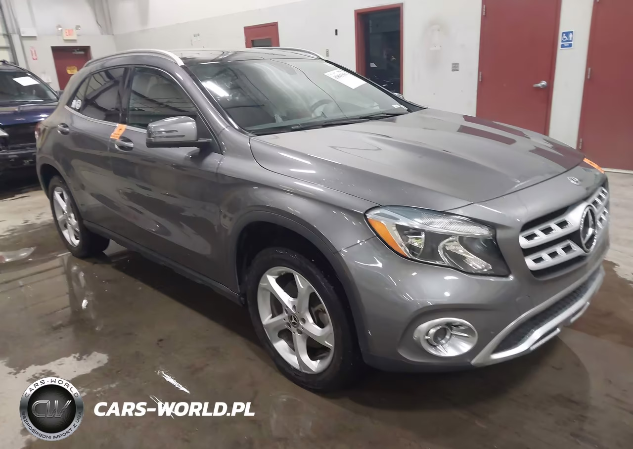 2018 Mercedes-Benz Gla 250 4Matic VIN:WDCTG4GB7JJ380452 - 1