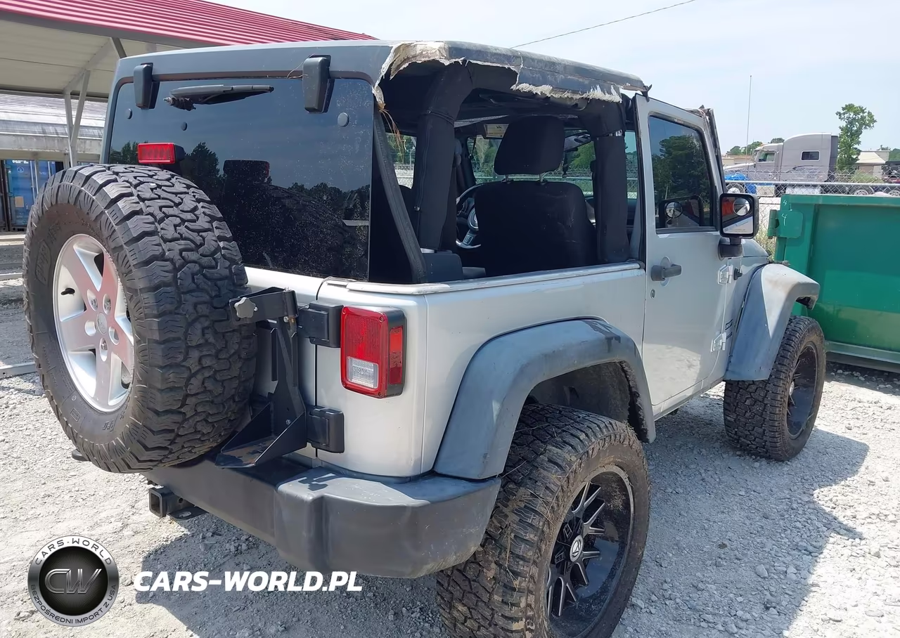 2012 Jeep Wrangler Sport VIN:1C4AJWAG9CL210776 - 4