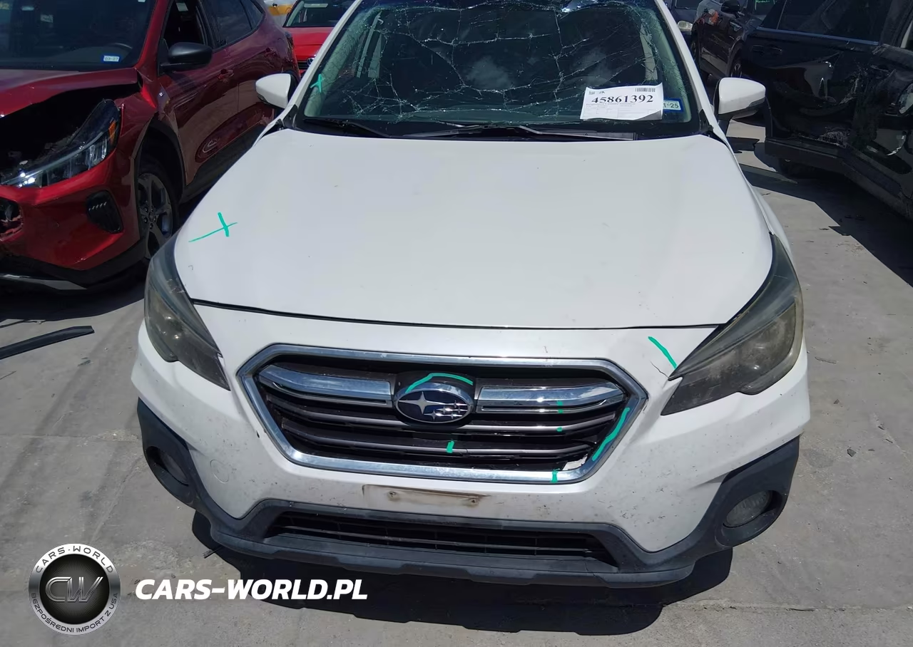 2018 Subaru Outback 3.6R Touring VIN:4S4BSETC4J3308807 - 12