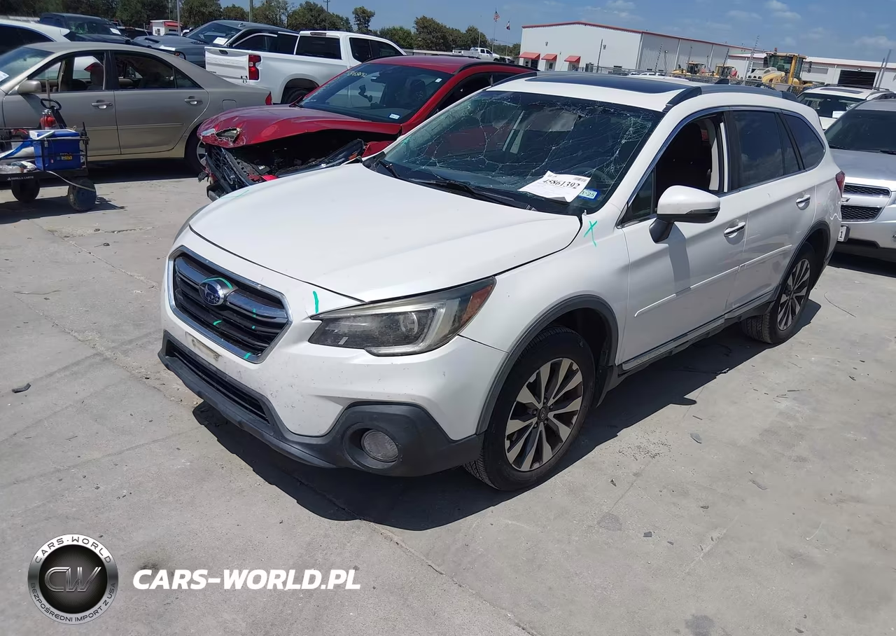 2018 Subaru Outback 3.6R Touring VIN:4S4BSETC4J3308807 - 2