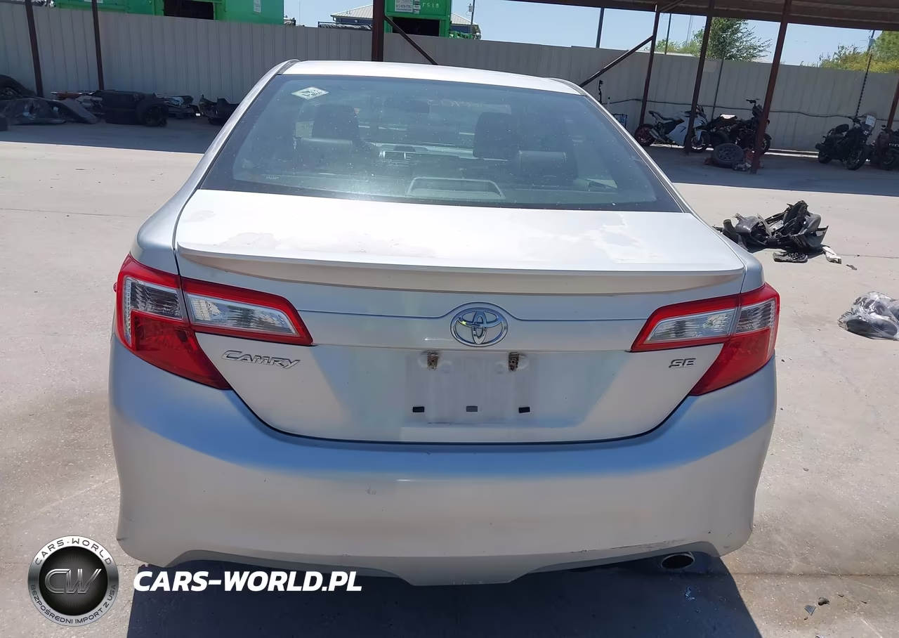 2013 Toyota Camry Se VIN:4T1BF1FK2DU660833 - 16