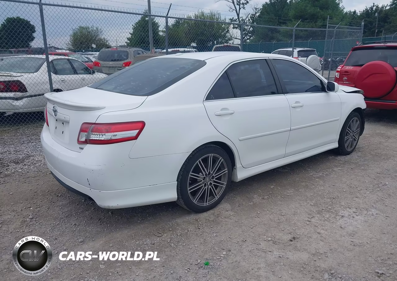 2011 Toyota Camry Se VIN:4T1BF3EK4BU717768 - 4