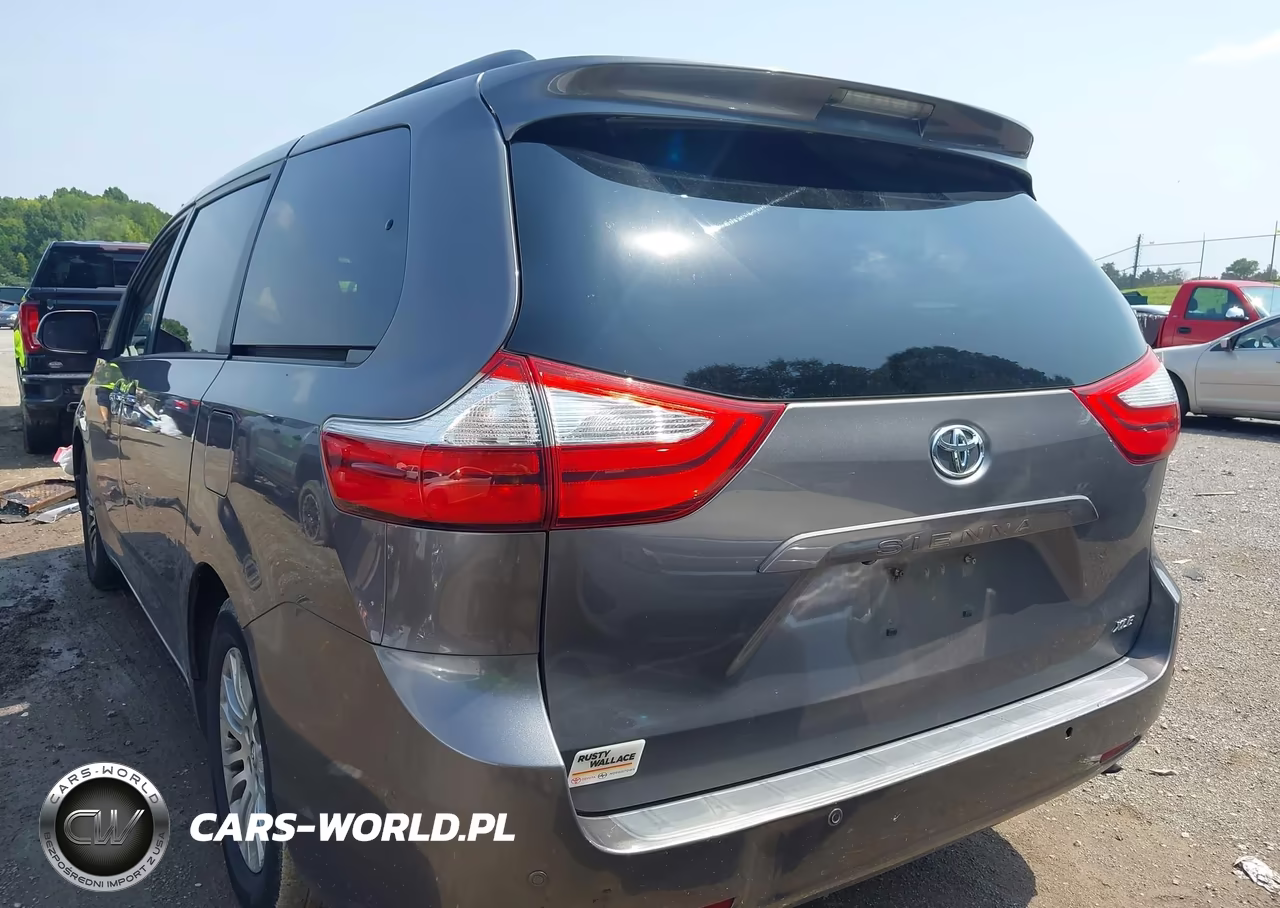 2015 Toyota Sienna Xle 8 Passenger VIN:5TDYK3DC1FS689622 - 16