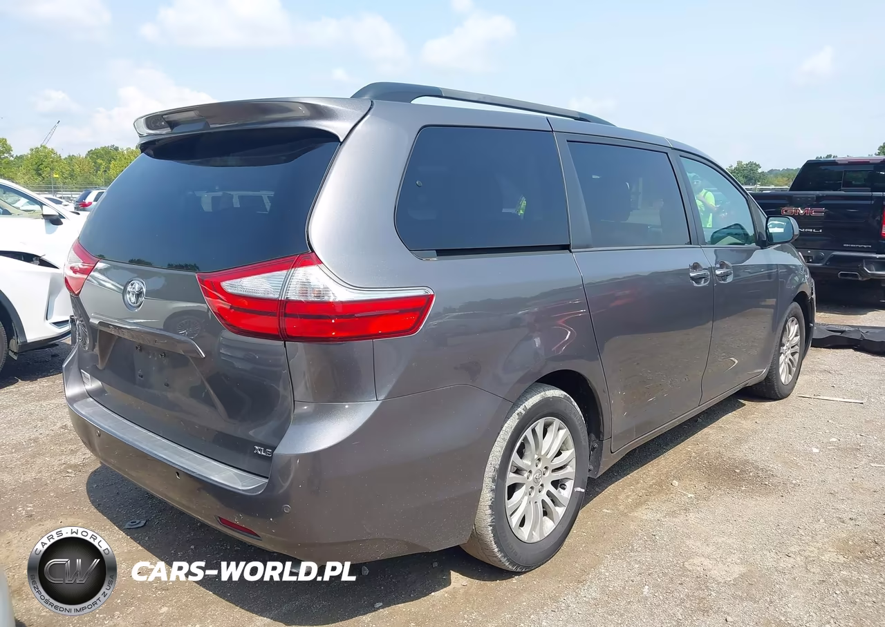 2015 Toyota Sienna Xle 8 Passenger VIN:5TDYK3DC1FS689622 - 4