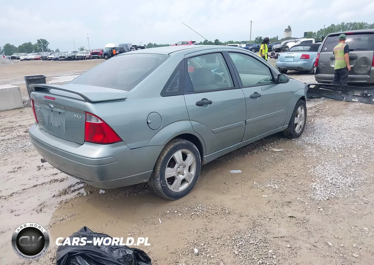 2006 Ford Focus Zx4 VIN:1FAFP34N66W107353 - 4