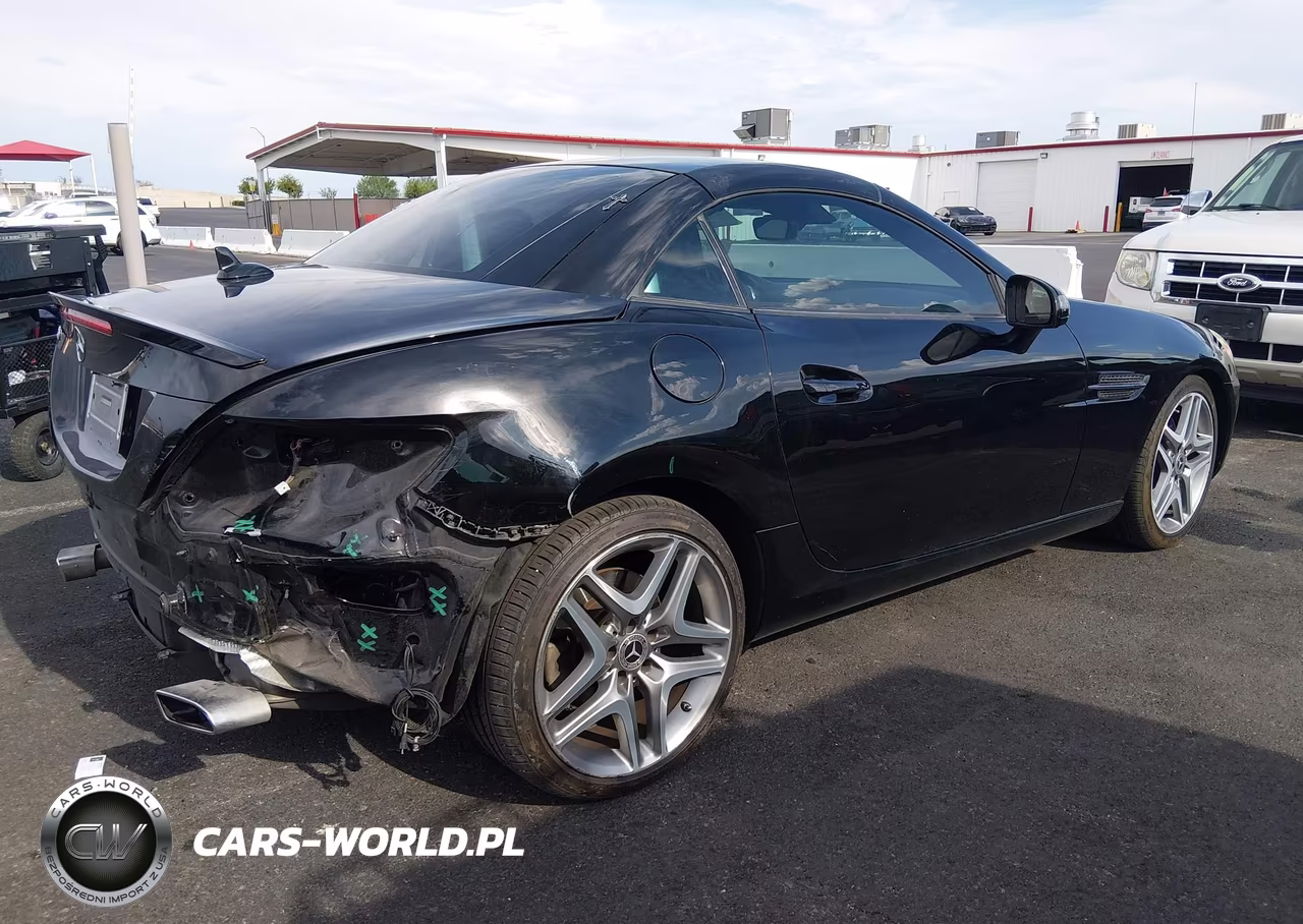 2013 Mercedes-Benz Slk 350 VIN:WDDPK5HA1DF067640 - 4