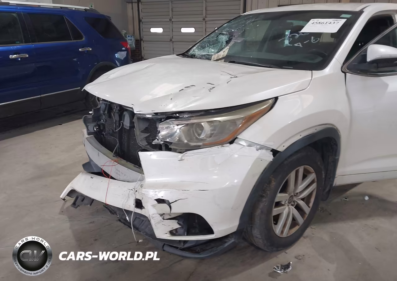 2016 Toyota Highlander Le V6 VIN:5TDBKRFH5GS326338 - 14