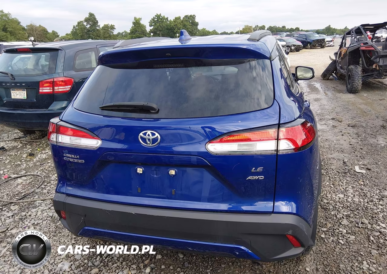 2024 Toyota Corolla Cross Le VIN:7MUBAABG5RV107776 - 17