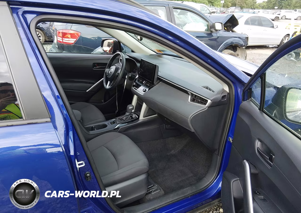 2024 Toyota Corolla Cross Le VIN:7MUBAABG5RV107776 - 5