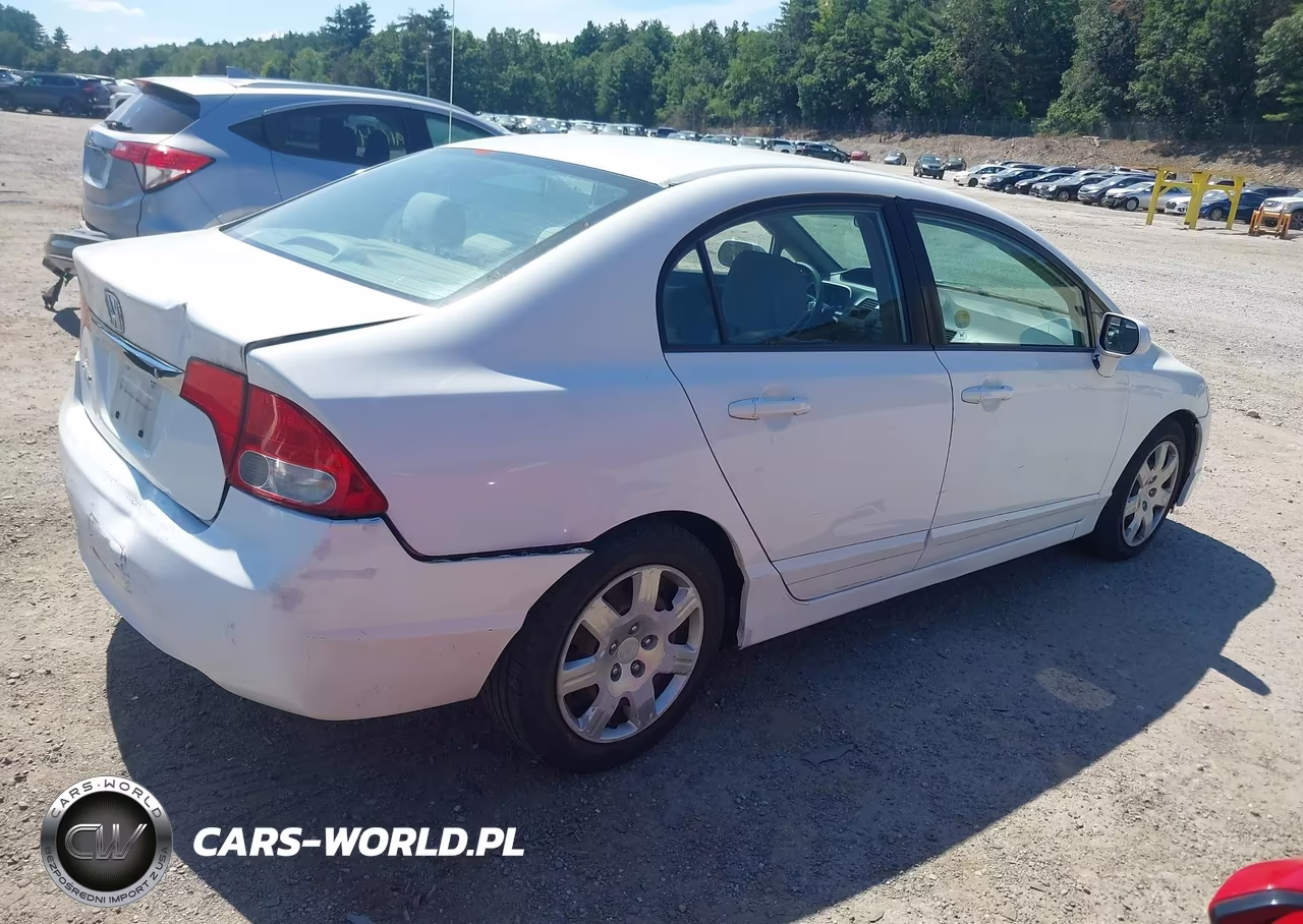2010 Honda Civic Lx VIN:2HGFA1F51AH565792 - 4