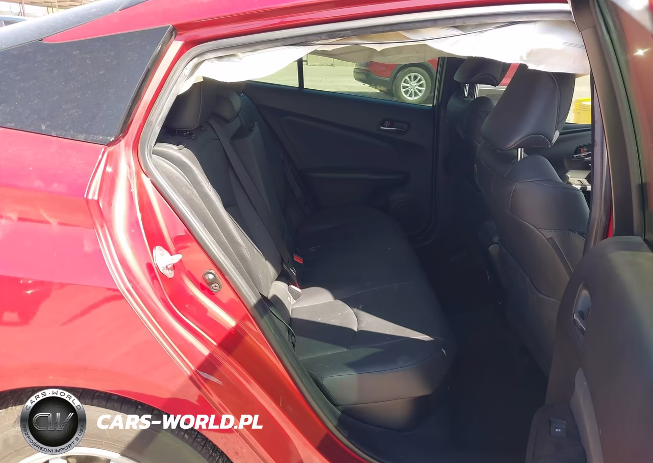 2017 Toyota Prius Four VIN:JTDKARFUXH3536856 - 8