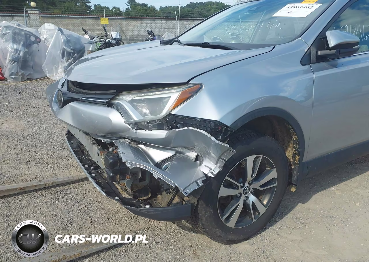 2018 Toyota Rav4 Xle VIN:JTMRFREV0JJ242863 - 18