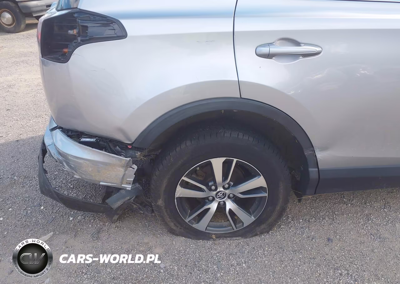 2018 Toyota Rav4 Xle VIN:JTMRFREV0JJ242863 - 21