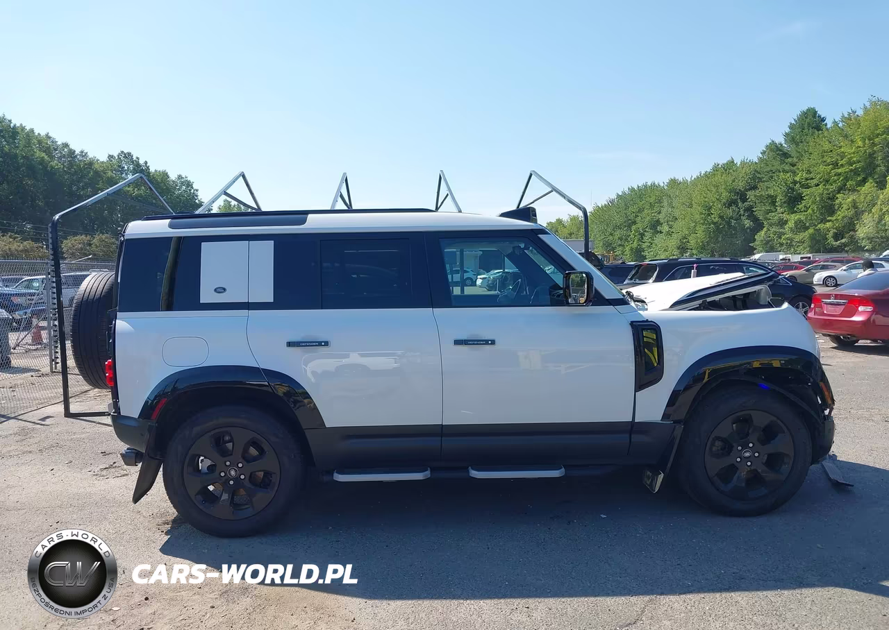 2023 Land Rover Defender 110 S VIN:SALEJ7EX4P2233730 - 14