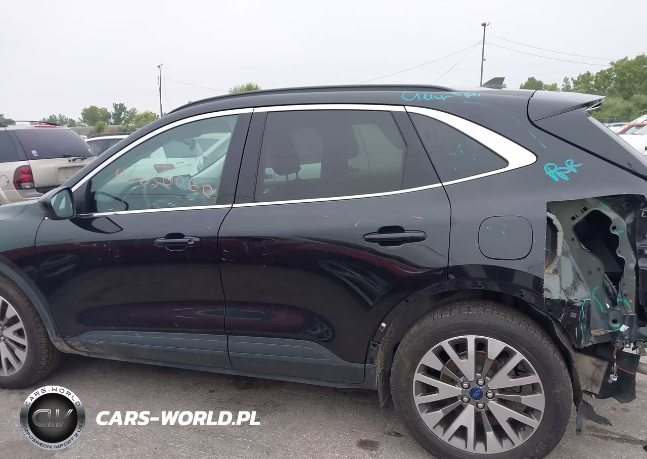2021 Ford Escape Titanium VIN:1FMCU9J98MUA70262 - 15