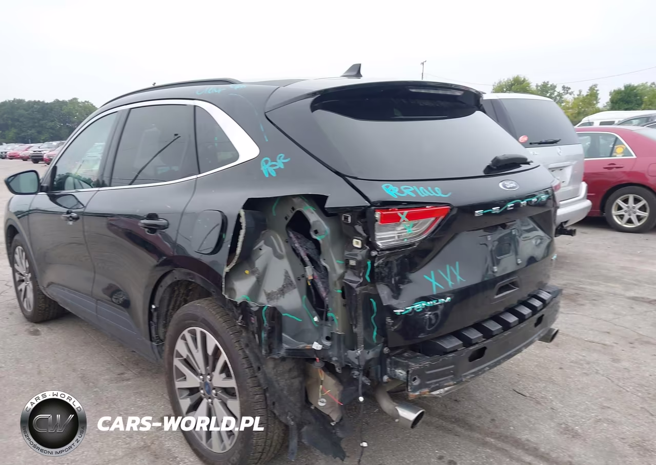 2021 Ford Escape Titanium VIN:1FMCU9J98MUA70262 - 3