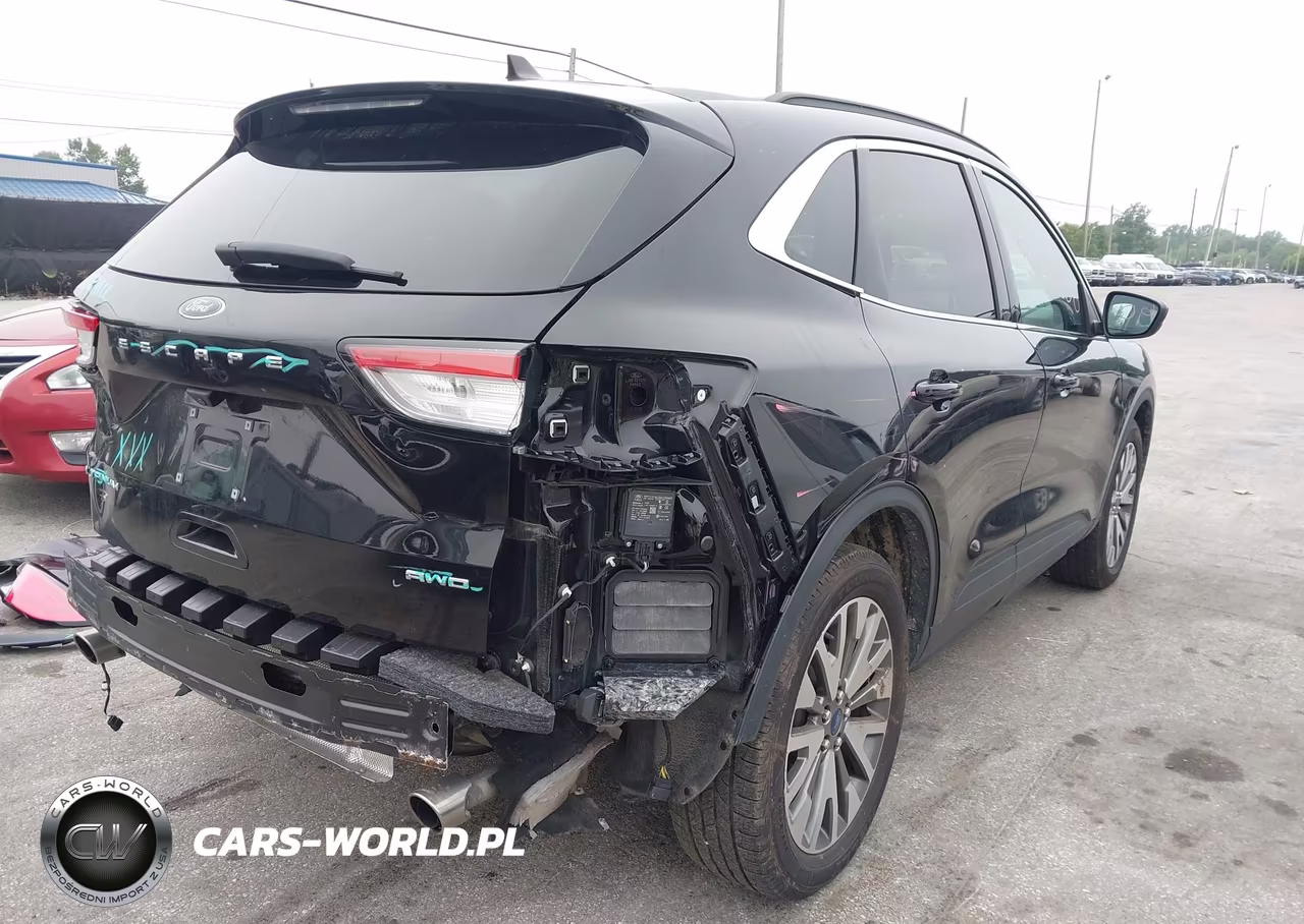 2021 Ford Escape Titanium VIN:1FMCU9J98MUA70262 - 4