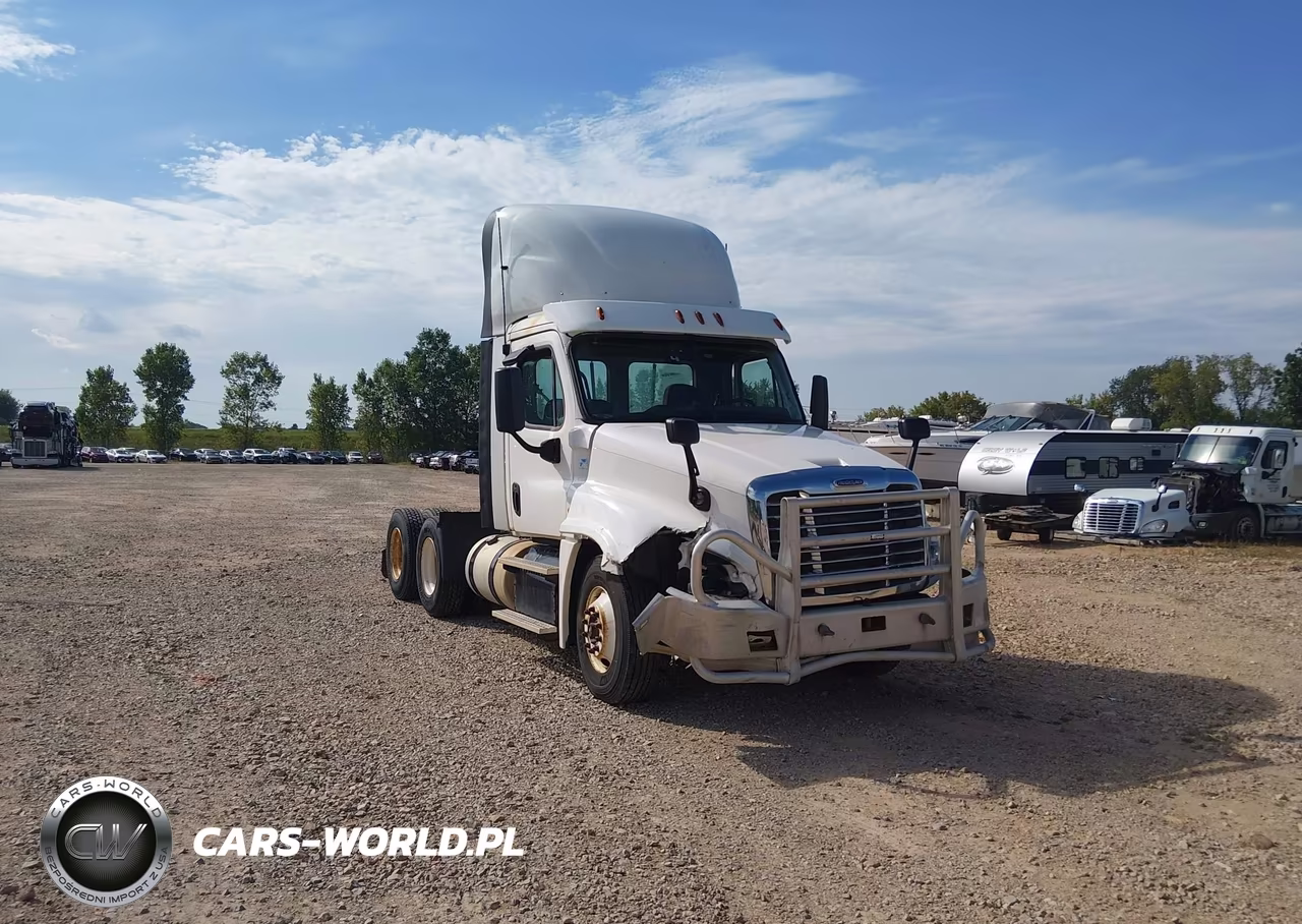 2019 Freightliner Cascadia 125