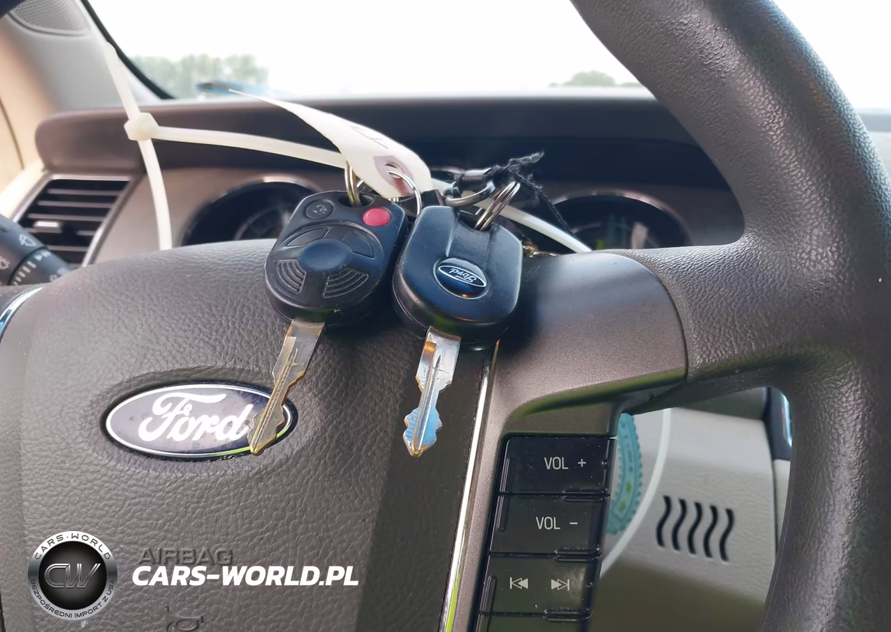 2010 Ford Taurus Se VIN:1FAHP2DW5AG152945 - 11