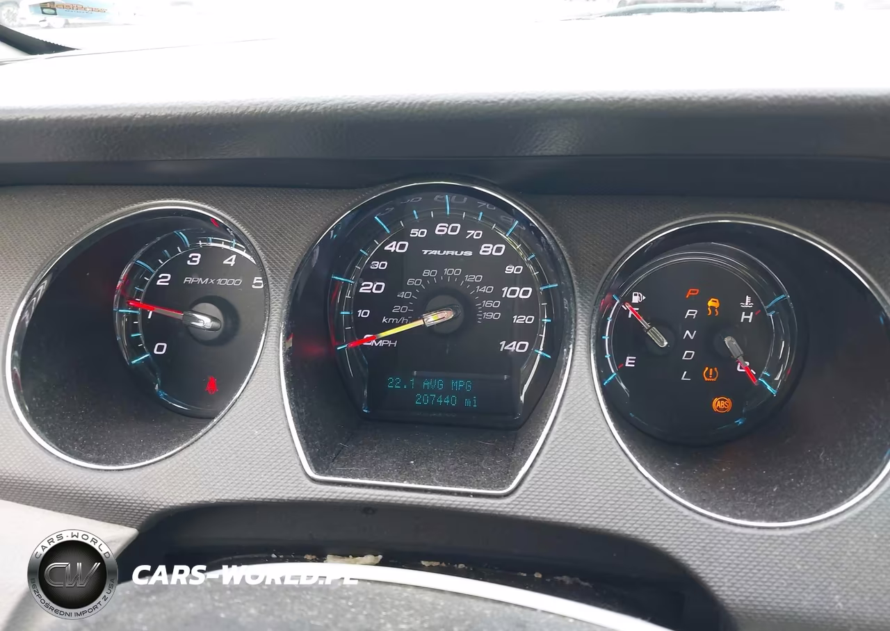 2010 Ford Taurus Se VIN:1FAHP2DW5AG152945 - 7