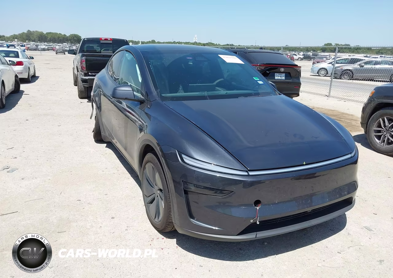 2026 Tesla Model Y Premium-Rear-Wheel Drive VIN:7SAYGDED1TA684628 - 1