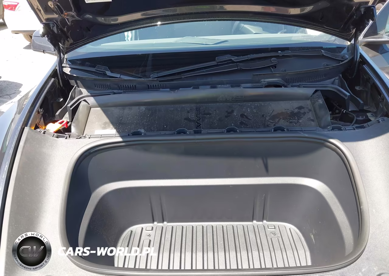 2026 Tesla Model Y Premium-Rear-Wheel Drive VIN:7SAYGDED1TA684628 - 10