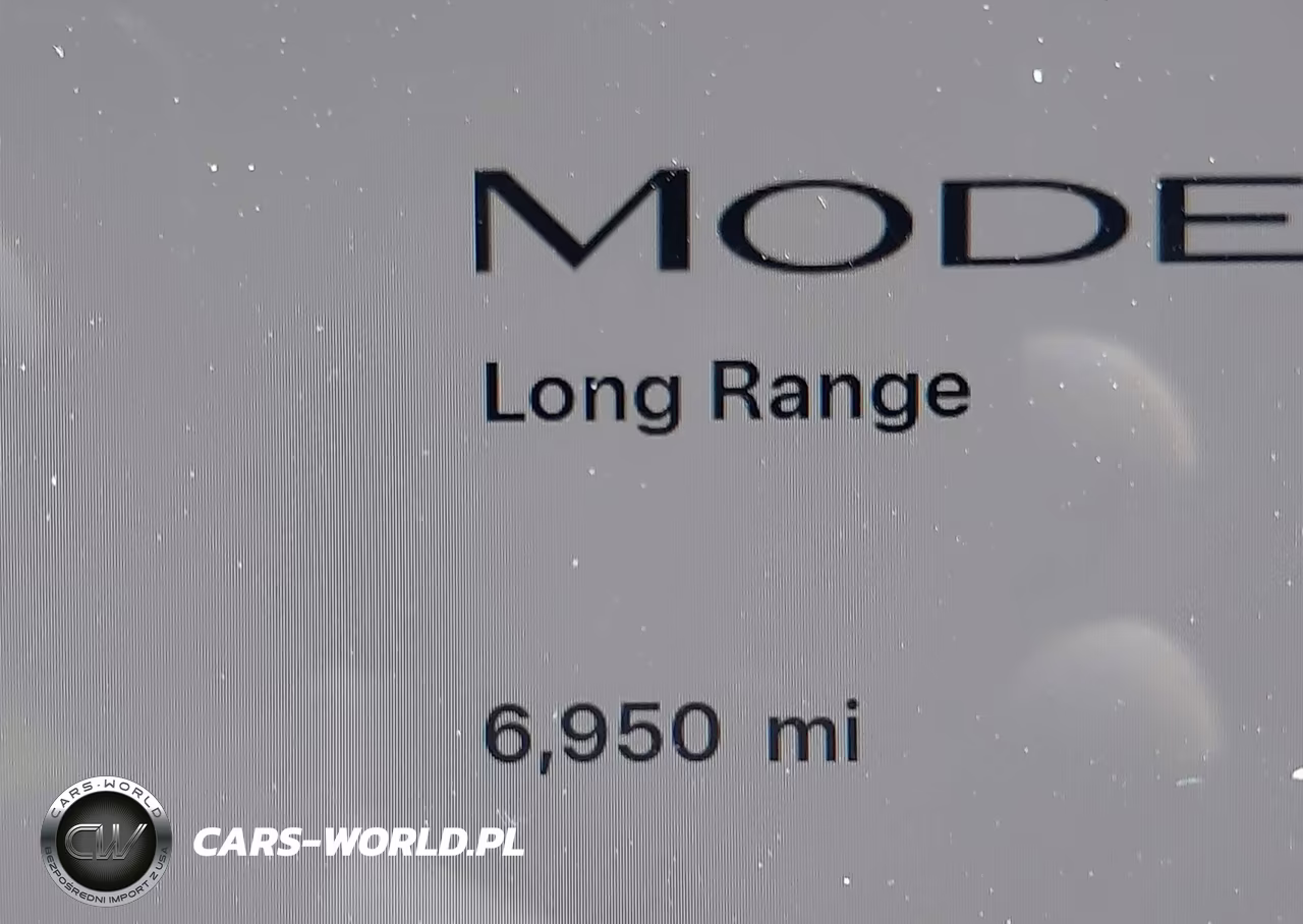 2026 Tesla Model Y Premium-Rear-Wheel Drive VIN:7SAYGDED1TA684628 - 7