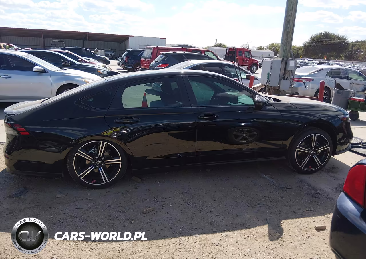 2026 Honda Accord Hybrid Sport VIN:1HGCY2F50TA017174 - 14