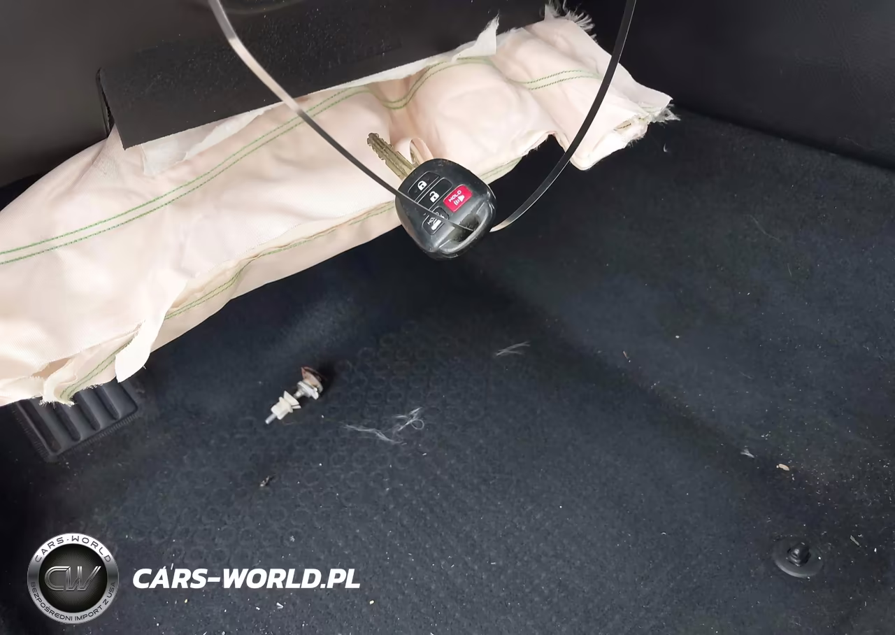2015 Toyota Camry Se VIN:4T1BF1FK4FU483415 - 11