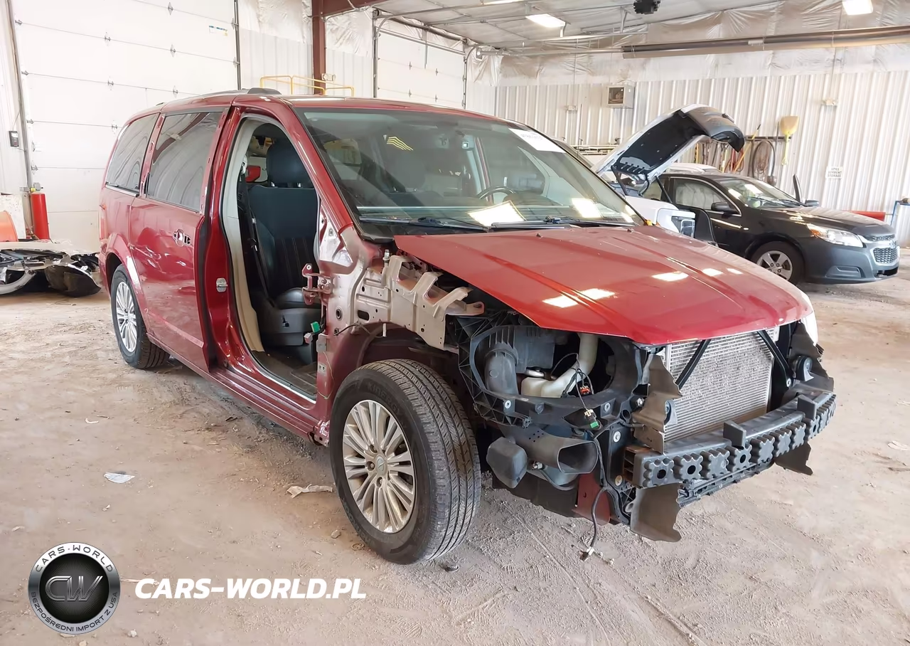2014 Chrysler Town & Country Touring-L 30Th Anniversary VIN:2C4RC1CG1ER363952 - 6