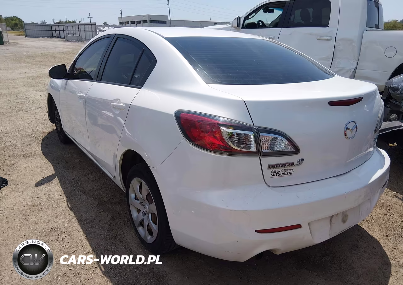 2013 Mazda Mazda3 I Sport VIN:JM1BL1U7XD1728504 - 3