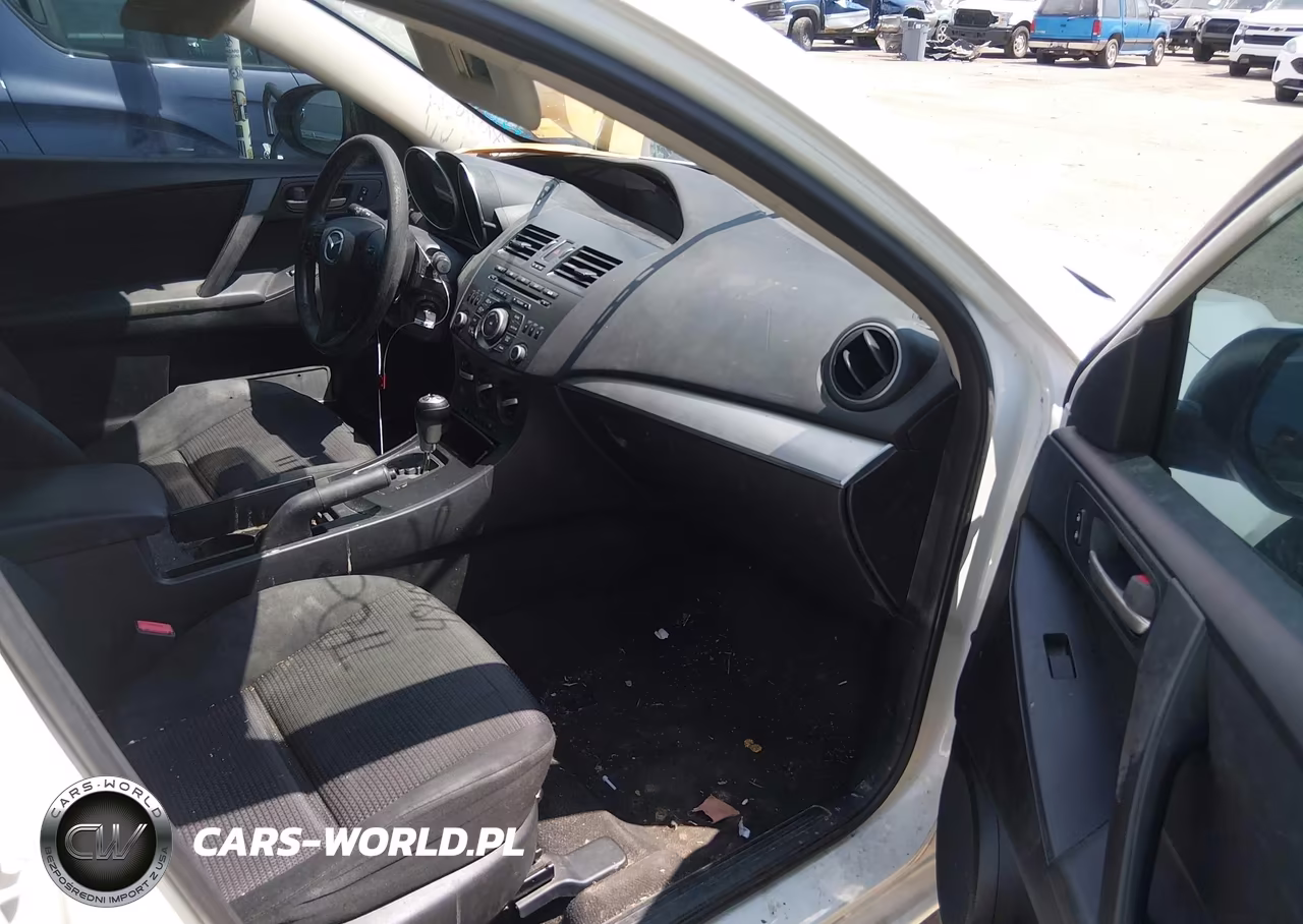 2013 Mazda Mazda3 I Sport VIN:JM1BL1U7XD1728504 - 5