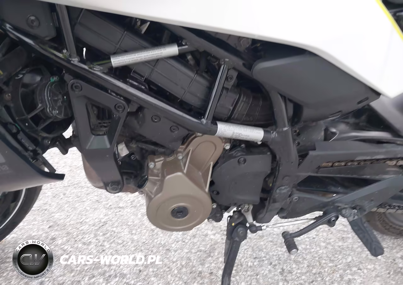 2024 Husqvarna Vitpilen 401-Svartpilen 401 VIN:MD2JUJ400RN207006 - 9