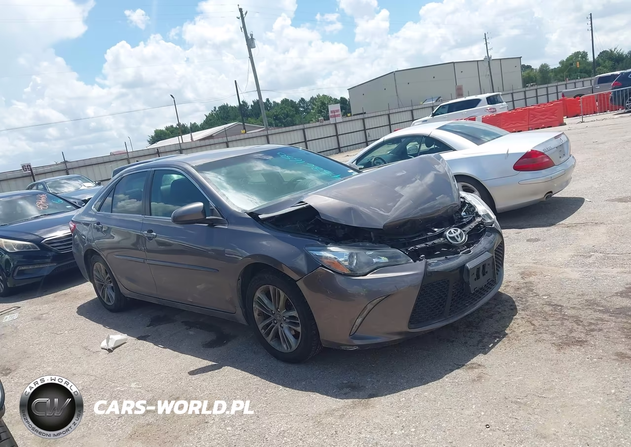 2017 Toyota Camry Se – zdjęcie 1 z 16