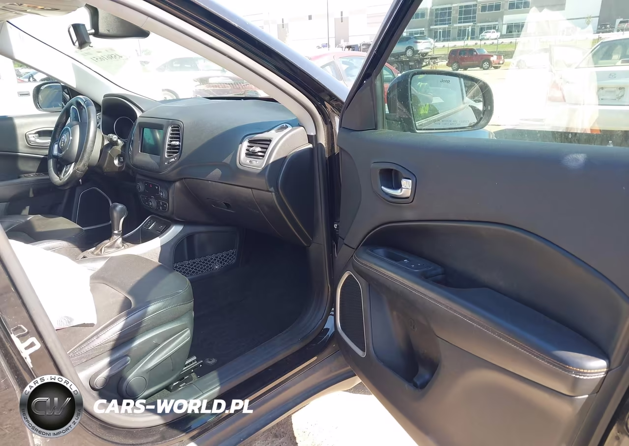 2019 Jeep Compass Latitude Fwd VIN:3C4NJCBB3KT711670 - 5