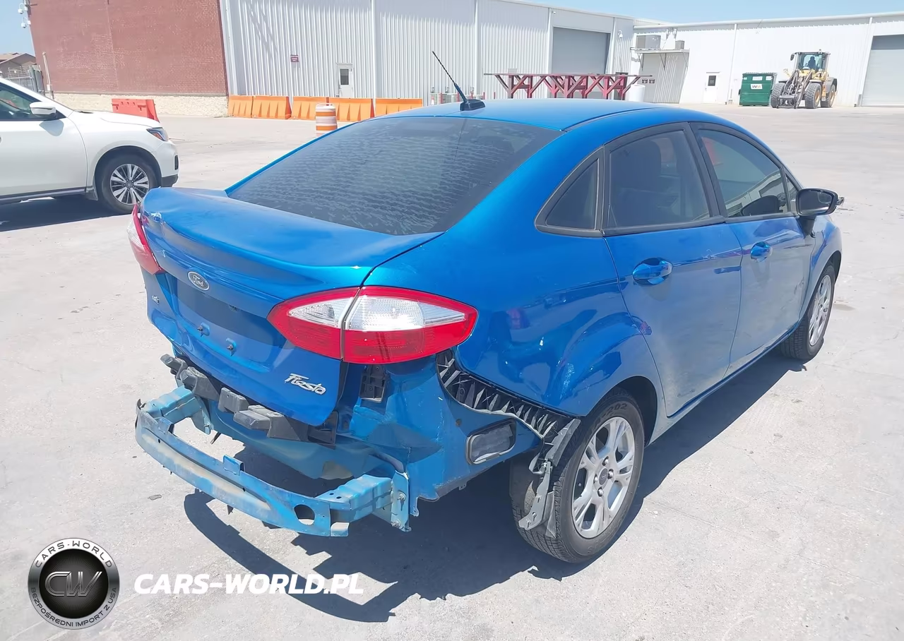 2015 Ford Fiesta Se VIN:3FADP4BJ5FM224614 - 4