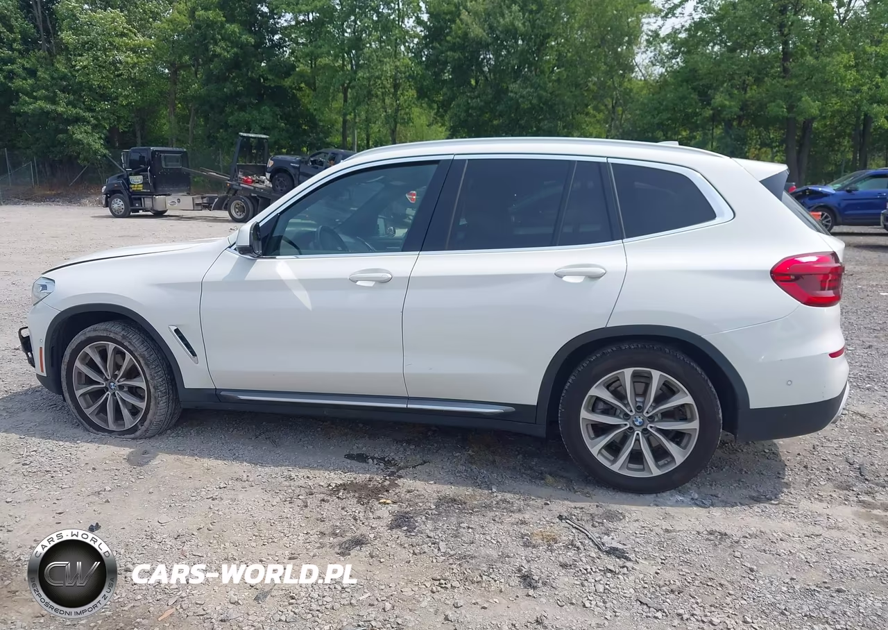 2019 BMW X3 xDrive30I VIN:5UXTR9C58KLE13026 - 14