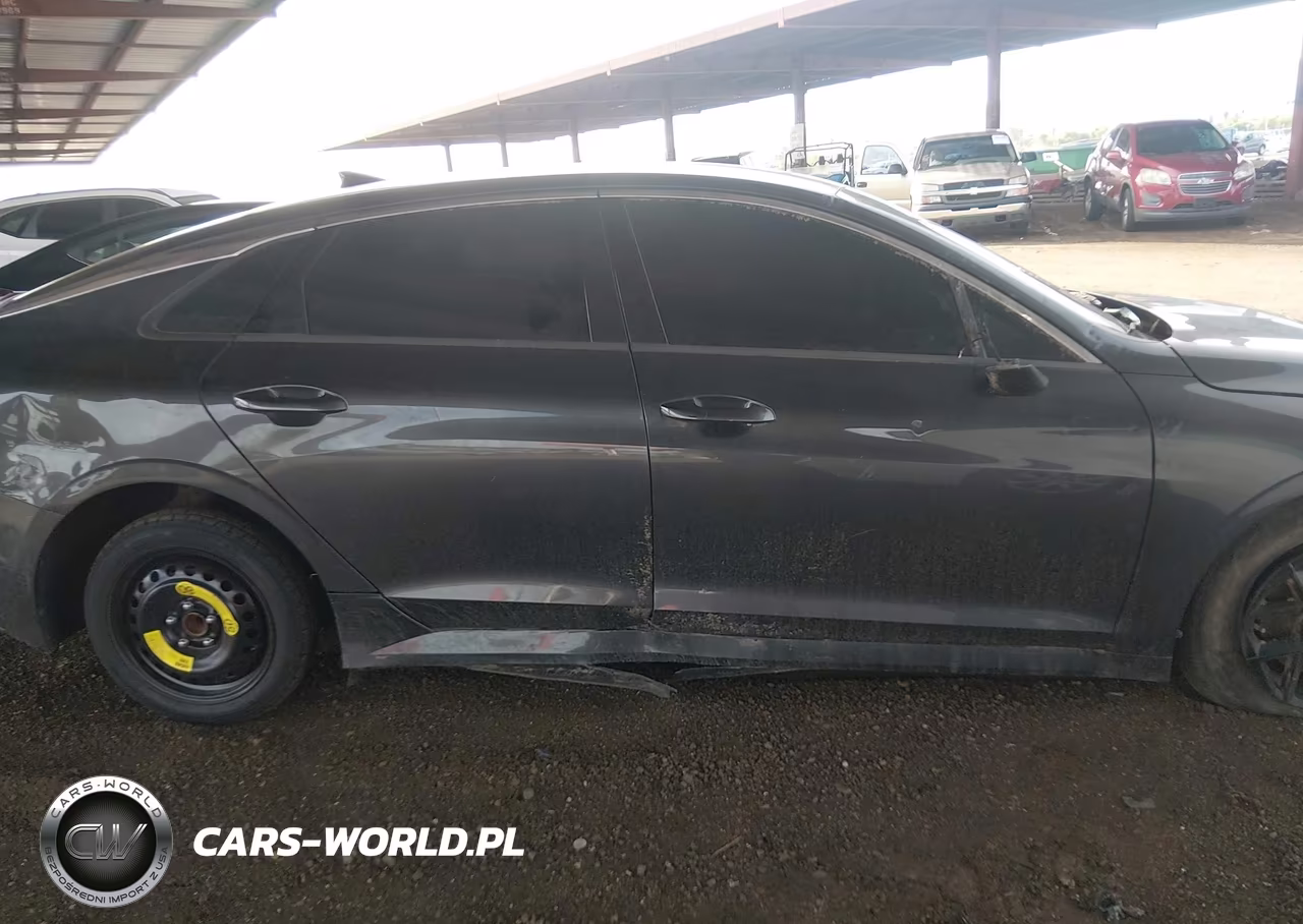 2025 Kia K5 Lxs VIN:KNAG24J76S5321152 - 13