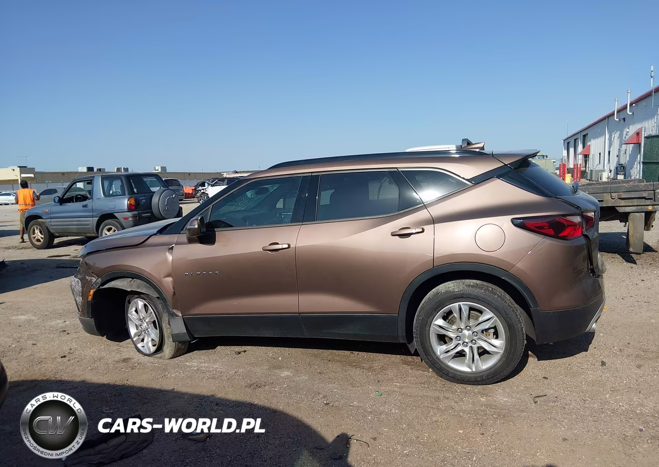 2019 Chevrolet Blazer VIN:3GNKBBRA2KS700745 - 14