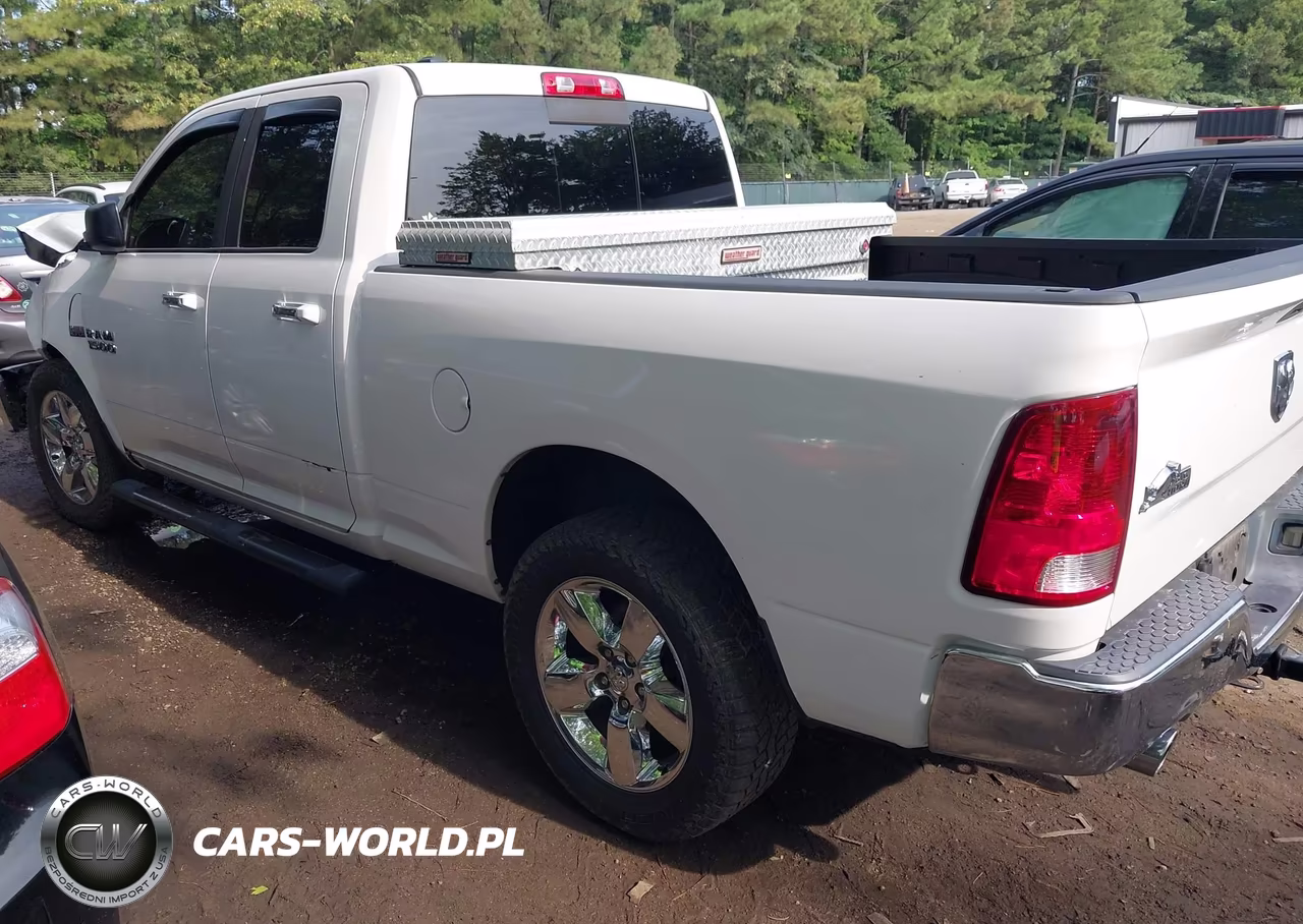 2015 Ram 1500 Big Horn VIN:1C6RR7GT6FS764221 - 3