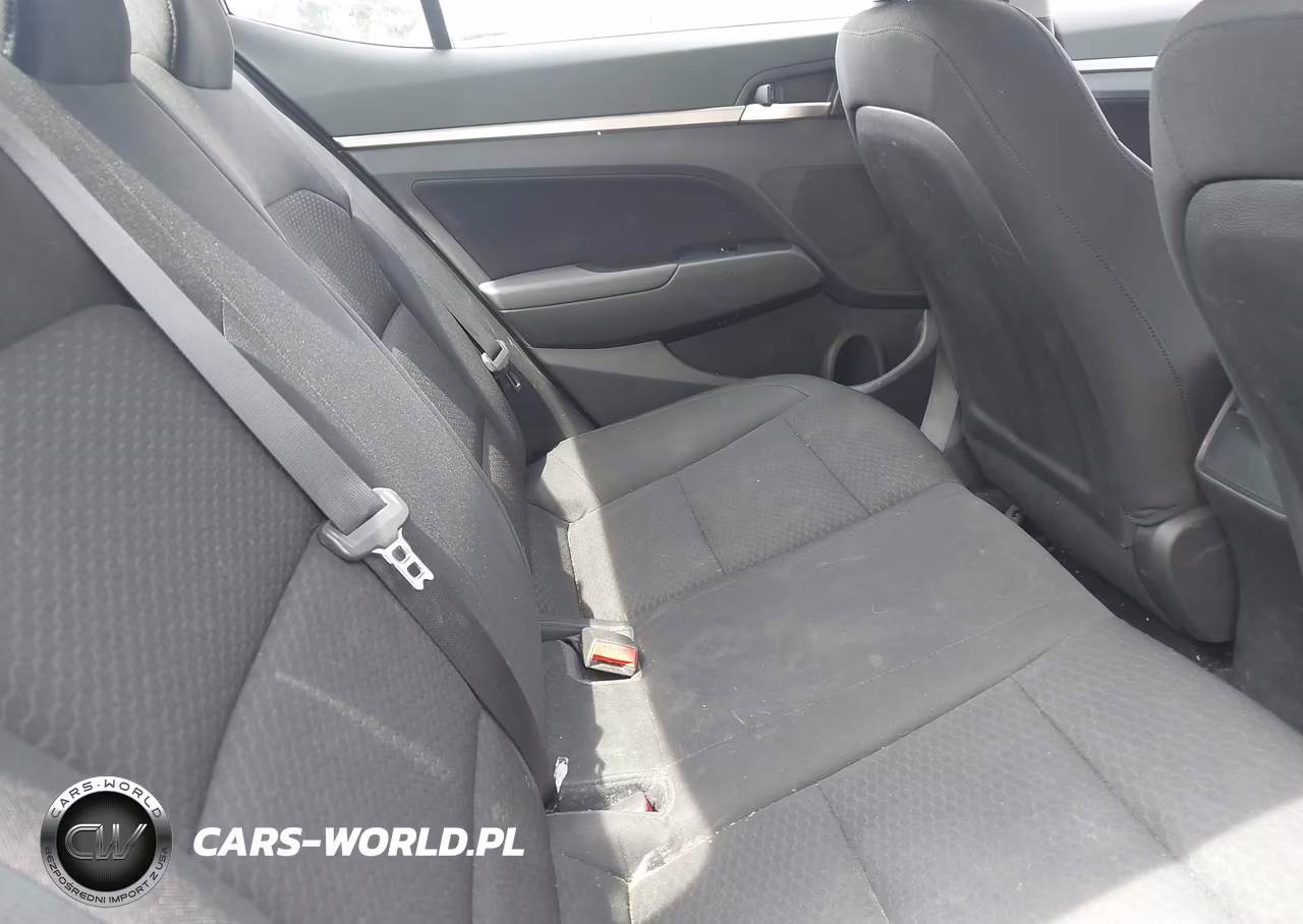 2020 Hyundai Elantra Value Edition VIN:5NPD84LF5LH581584 - 8