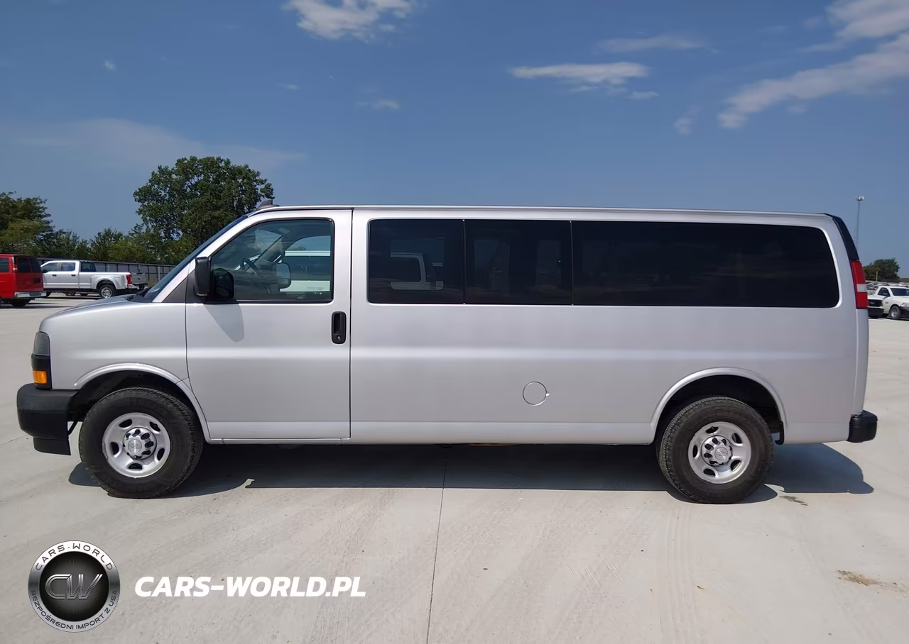 2019 Chevrolet Express 3500 Ls VIN:1GAZGNFG7K1353460 - 19