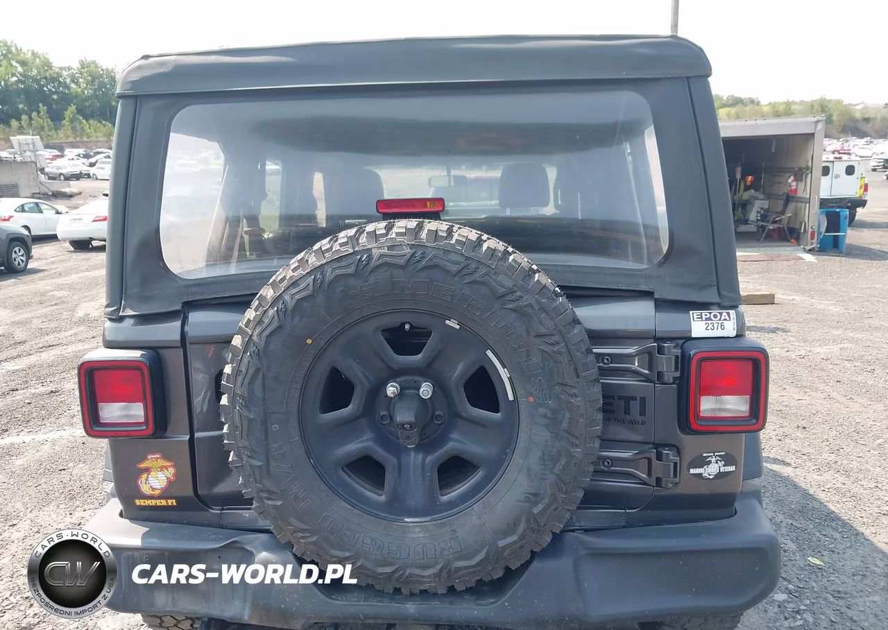 2018 Jeep Wrangler Unlimited Sport 4X4 VIN:1C4HJXDG8JW273525 - 16