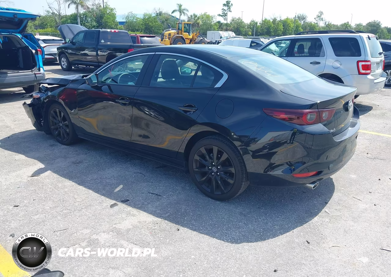 2025 Mazda Mazda3 2.5 S Select Sport VIN:3MZBPABMXSM462556 - 3