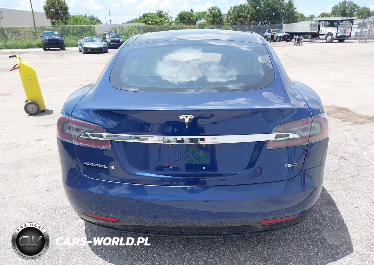 2018 Tesla Model S VIN:5YJSA1E22JF245245 - 16