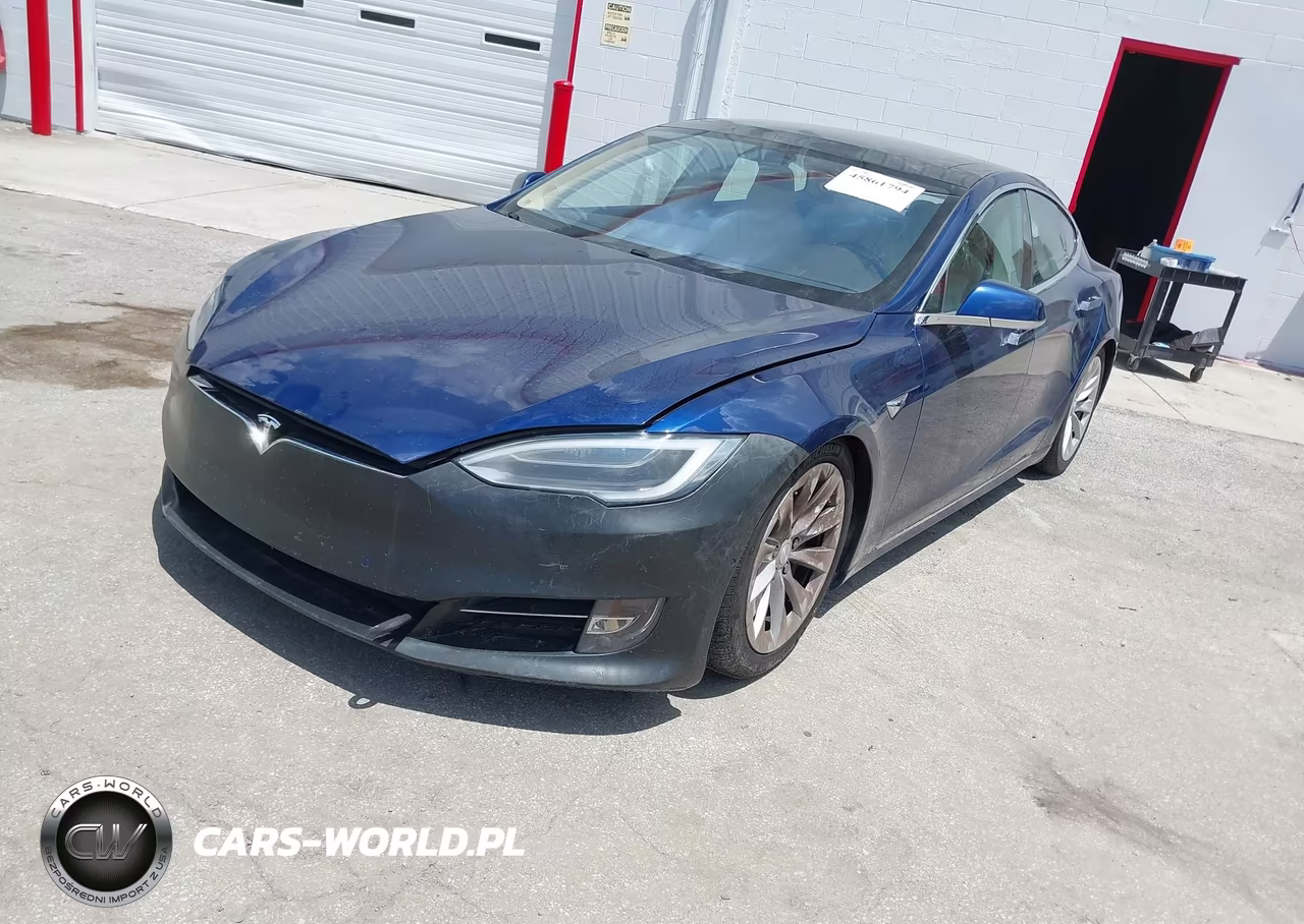 2018 Tesla Model S VIN:5YJSA1E22JF245245 - 2