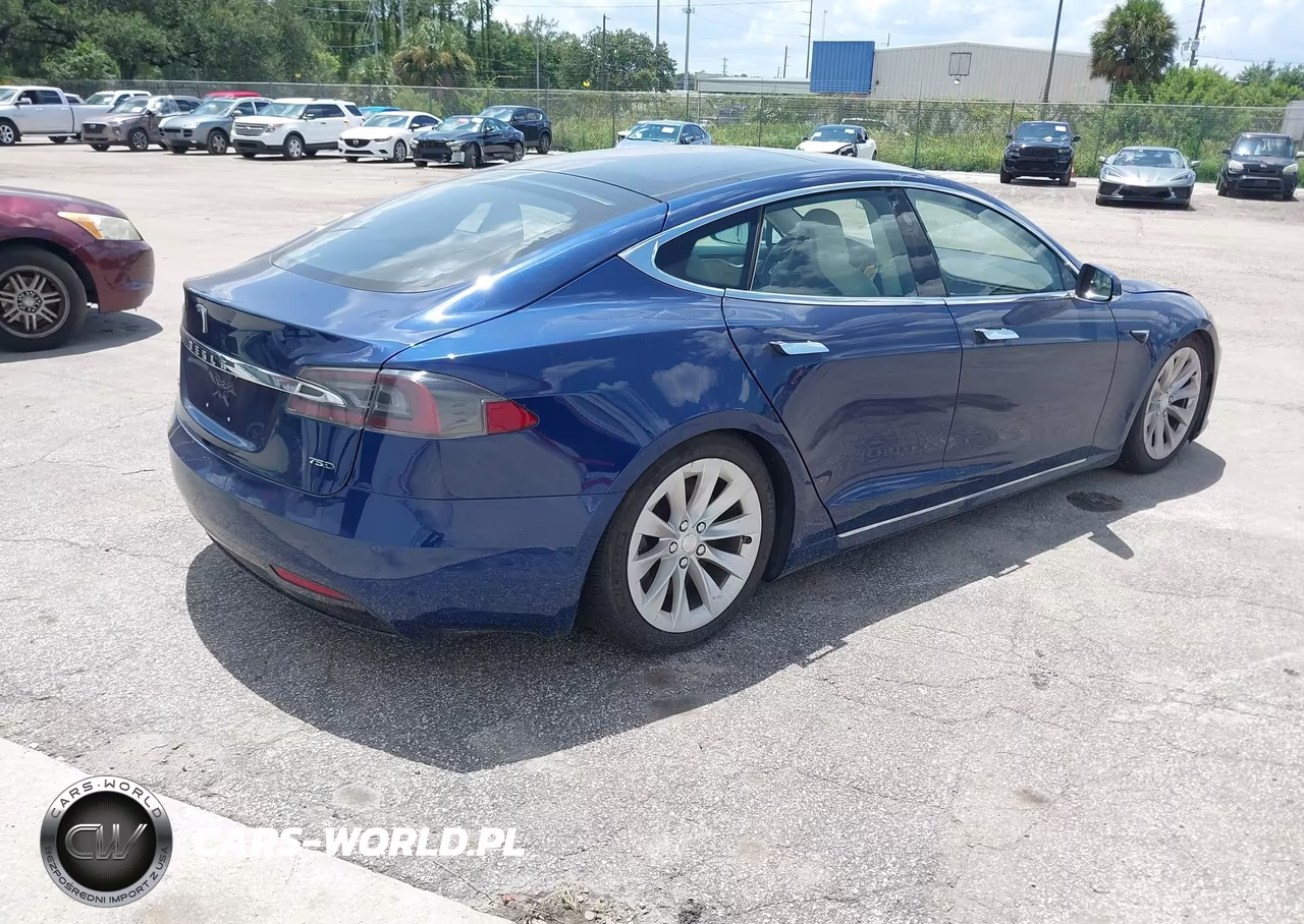 2018 Tesla Model S VIN:5YJSA1E22JF245245 - 4