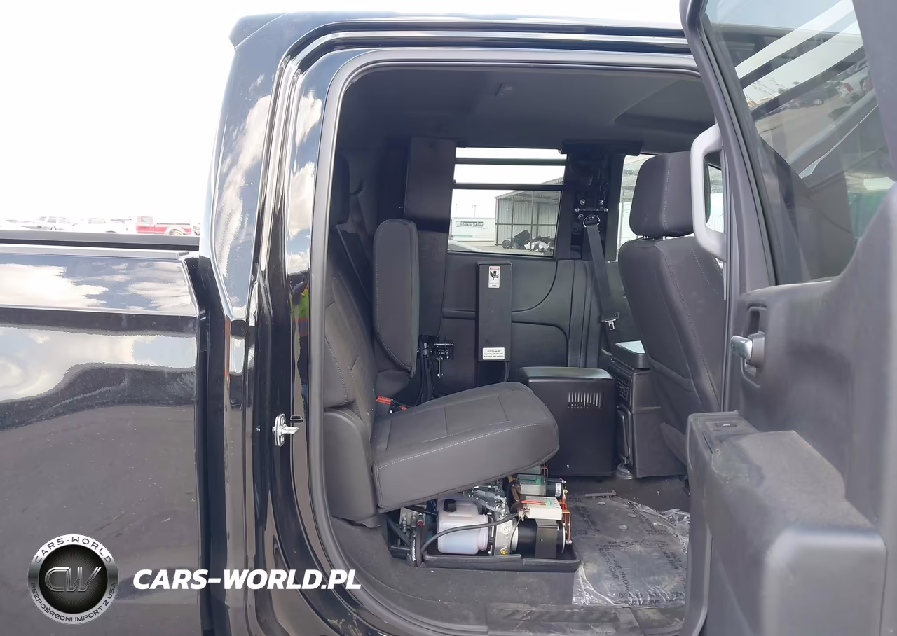 2025 Chevrolet Silverado 1500 Custom VIN:3GCPABEK3SG310885 - 8