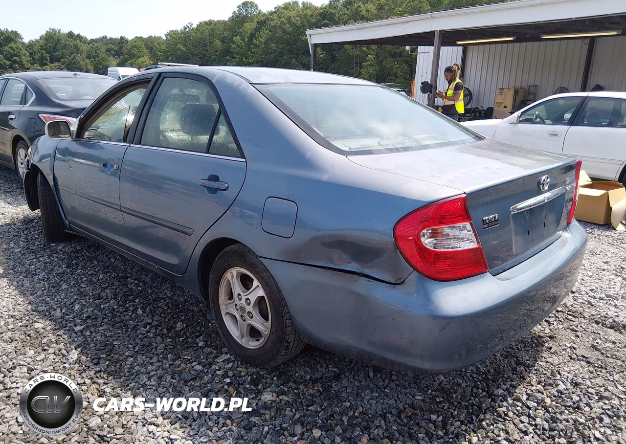 2002 Toyota Camry Le VIN:4T1BE32K52U616181 - 3