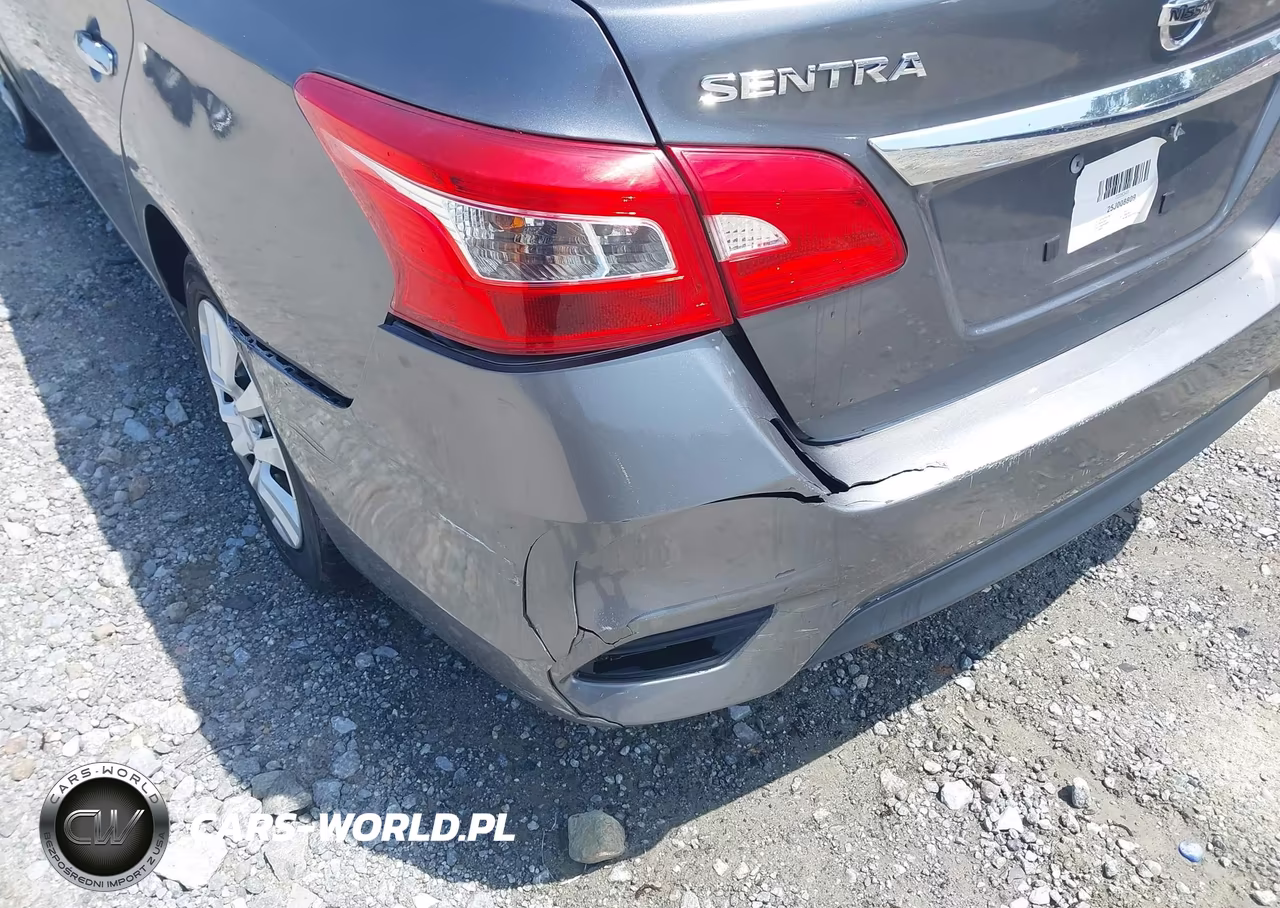 2018 Nissan Sentra S VIN:3N1AB7AP3JY293163 - 14